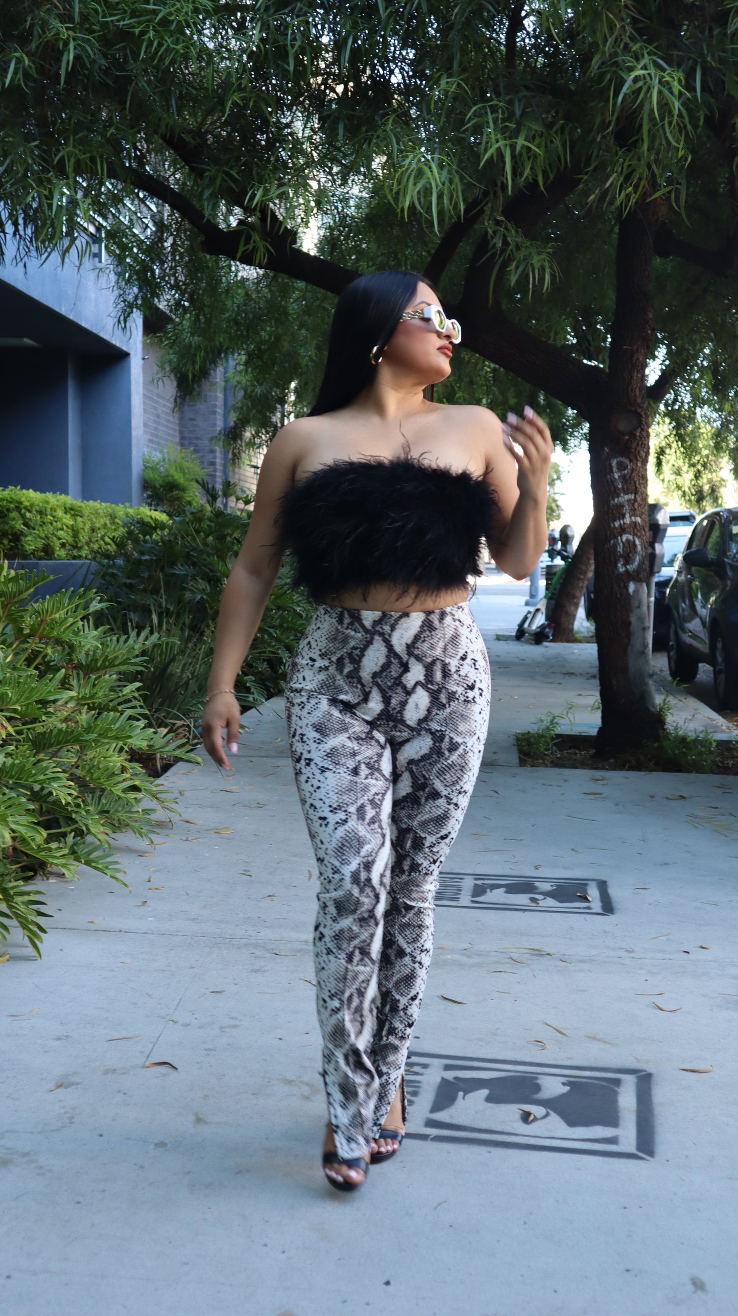 Python Pint Tuck Pant With Side Slit