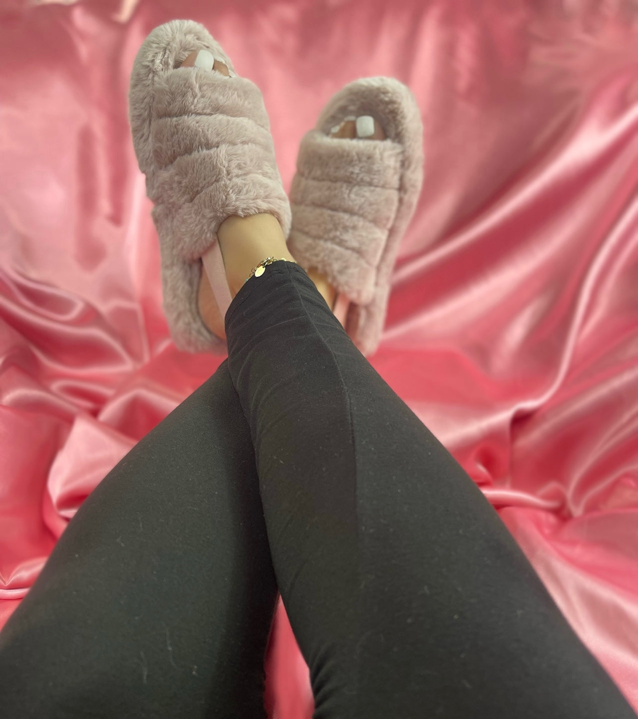 Pink Fur "Conchita" Slippers